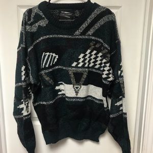 Black white and dark green thick sweater